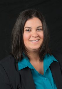 Shannon has 16 years of dental practice experience.