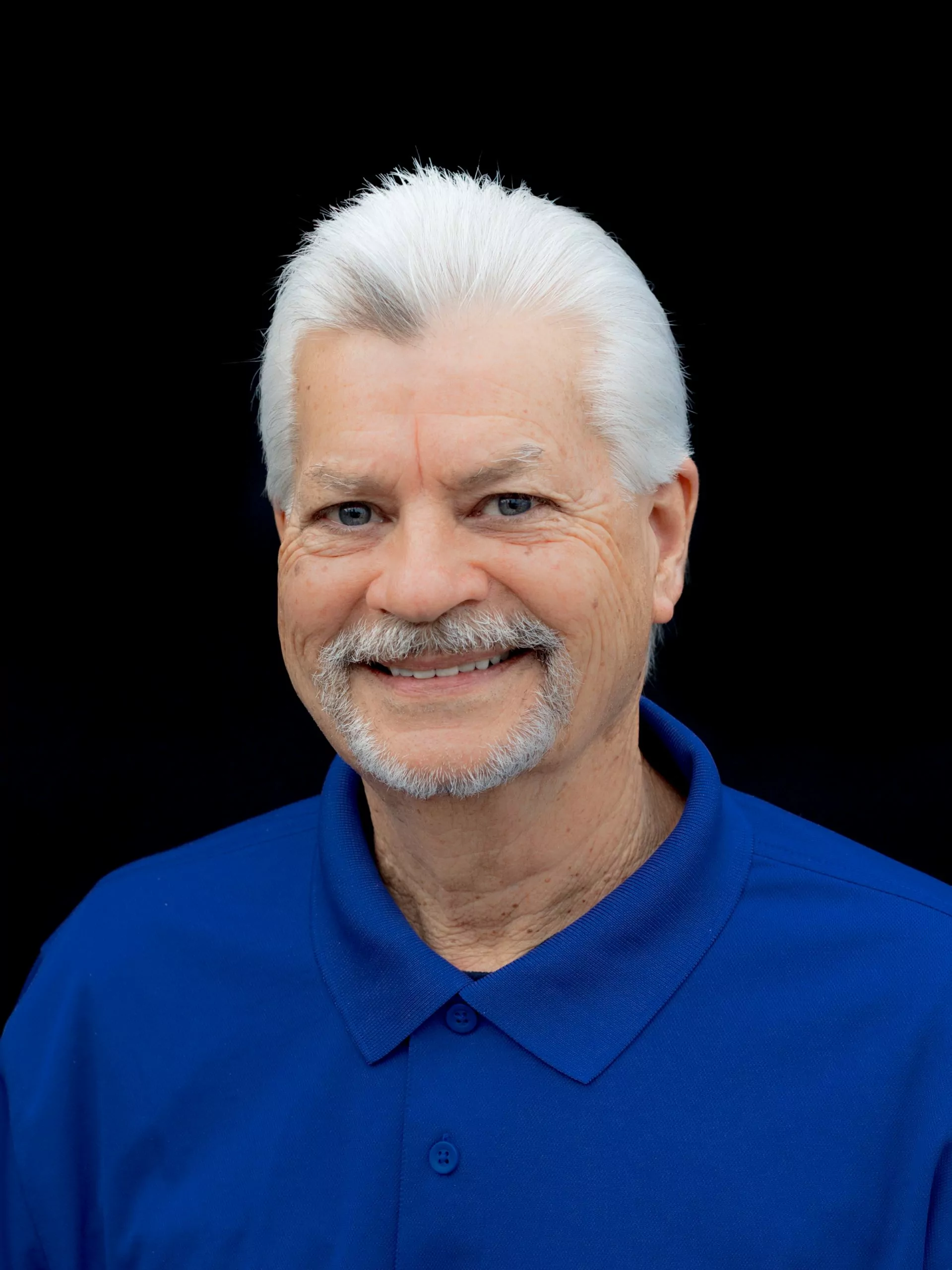 Steve is a 48 year veteran of the dental industry and has brought his knowledge to the Artisan Dental Lab.