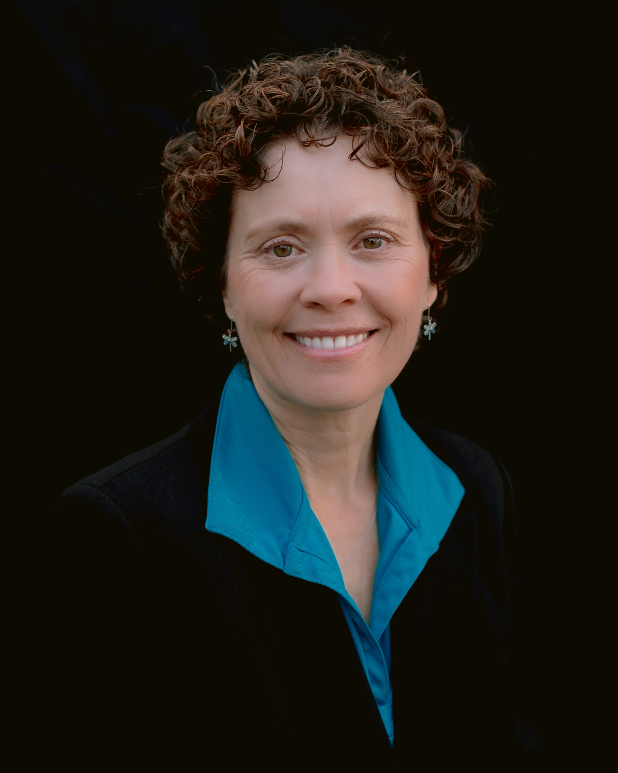 Robin has spent 20 years working with Dr. Jeff at the Artisan Dental Lab.